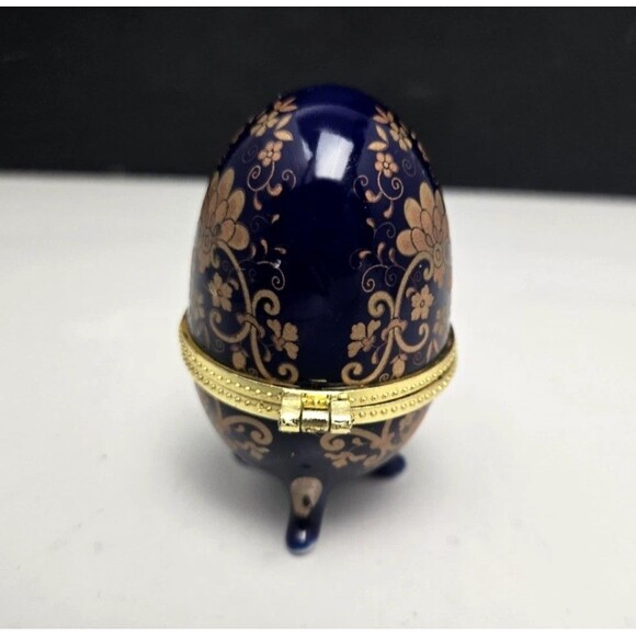 Cobalt Blue Egg Trinket Box Footed Porcelain Hinged Lid Floral Design Vintage 3" - Picture 5 of 15